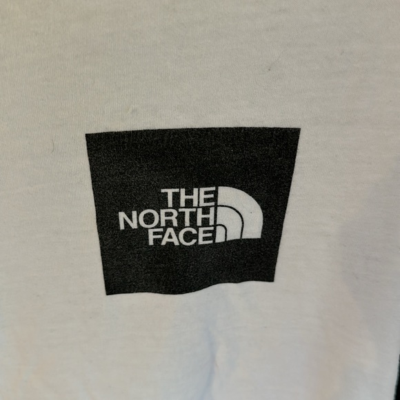 T-shirt - Picture 2 of 3